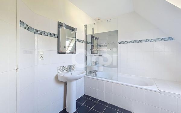 Maison à vendre    4 pièces • 78,51 m2 Brest