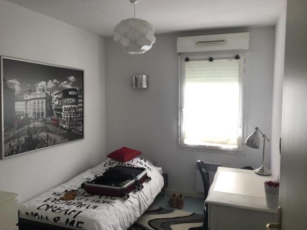 Appartement 3 pièces de 64 m² à Merignac