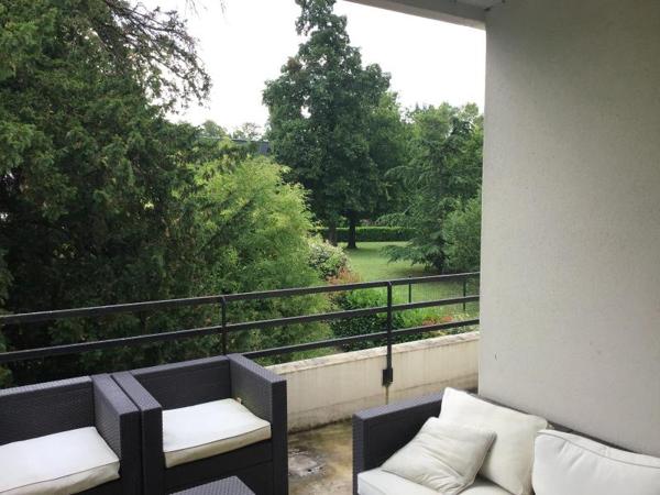 Appartement 3 pièces de 64 m² à Merignac