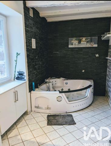 Maison à vendre 6 pièces 145 m² Ussac