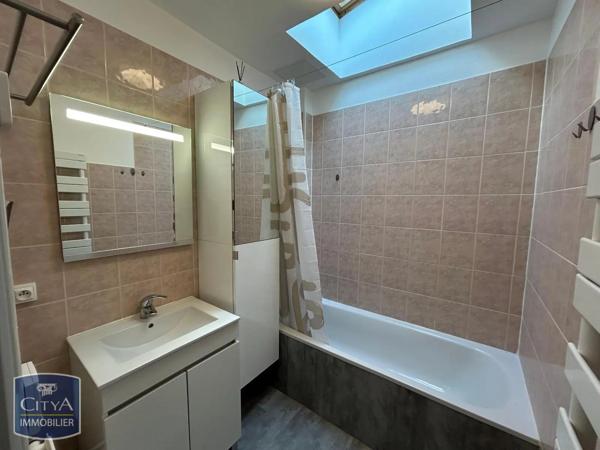 Maison à louer 3 pièces 61.04m² Saint-Quentin (02100)