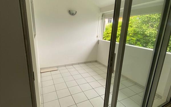 Appartement à vendre    2 pièces • 48,84 m2 Le Gosier