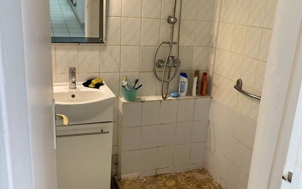 Appartement à vendre    2 pièces • 48,84 m2 Le Gosier
