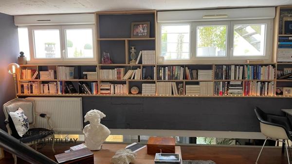 Orleans hyper centre, appartement loft à vendre, avec patio, terrasse et salle de sport