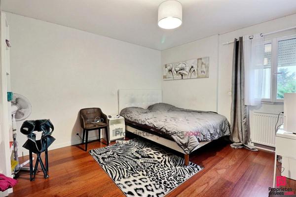 Maison Sainte-Geneviève-des-Bois 10 pièces 210 m2