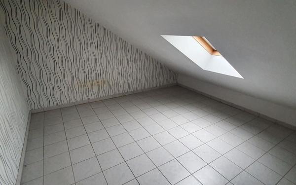 Immeuble à vendre    27 pièces •  Creutzwald