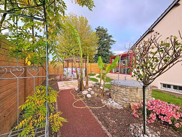 Maison Arçonnay 9 pièce(s) 206 m2