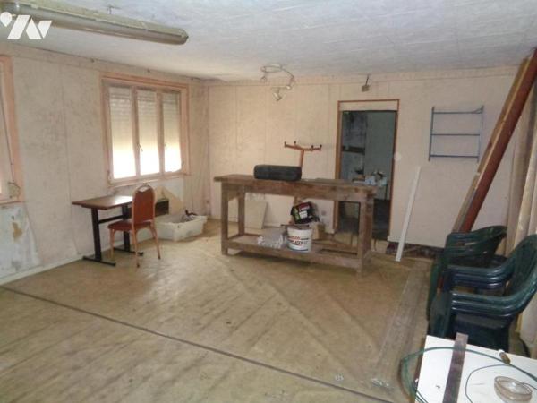 Immeuble à usage mixte de 135 m² habitable bâtie sur 278 m² 