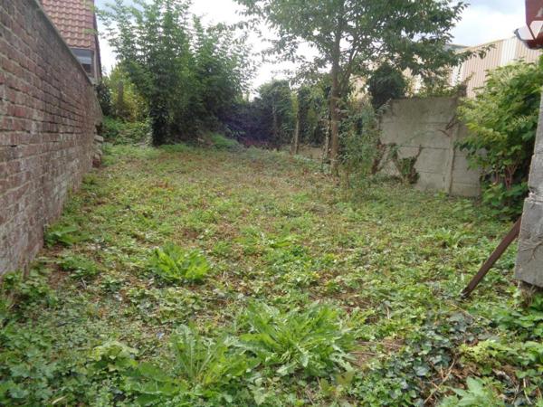 Immeuble à usage mixte de 135 m² habitable bâtie sur 278 m² 