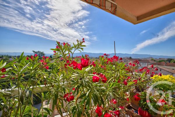 Appartement T5 à vendre  5 pièces - 102,23 m 2   ROMANS SUR ISERE  - 26