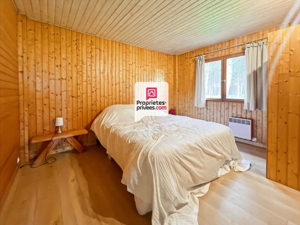 Propriété 4 logements - 17 hectares - piscine et dépendances