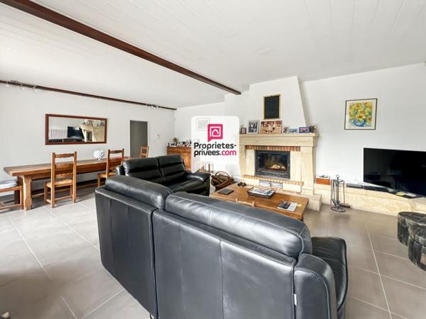 Propriété 4 logements - 17 hectares - piscine et dépendances