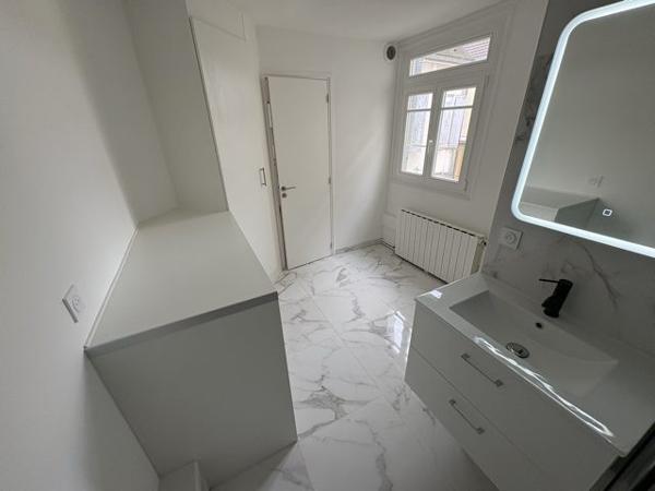 Appartement T3 en plein cœur du Bouchon Troyen – 80 m²