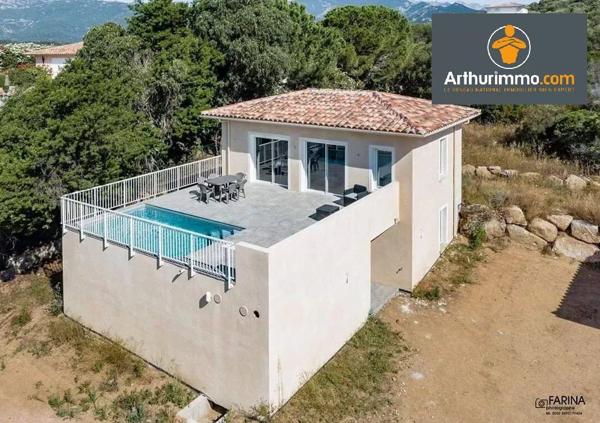 Vente                                                      Villa
                        
                     4 pièces                      100 m2                     à Porto-Vecchio