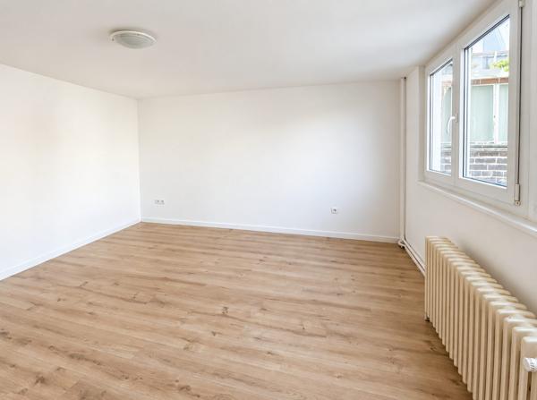 RUE JEAN-MOULIN - APPARTEMENT T3 AVEC JARDIN