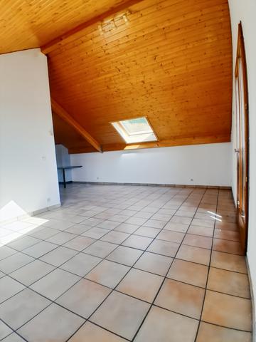 Appartement T2 de 44,21 m² à louer – Ayse, à proximité de Bonneville.