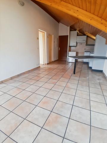 Appartement T2 de 44,21 m² à louer – Ayse, à proximité de Bonneville.
