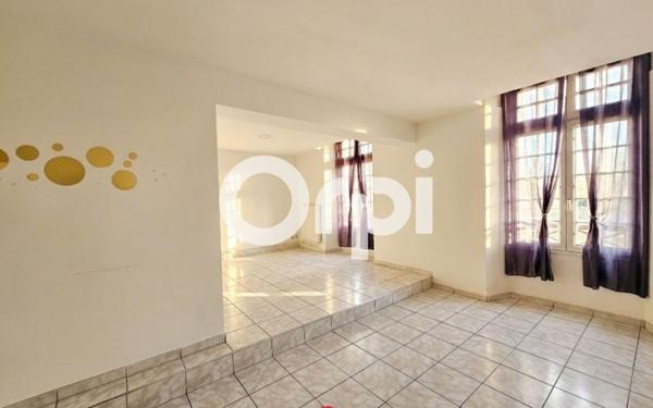 Appartement à vendre    4 pièces •  La Fère