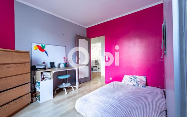 Maison à vendre    7 pièces •  Le Raincy