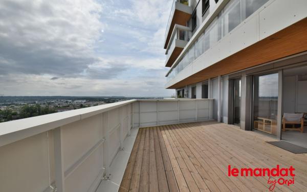 Appartement à vendre    4 pièces • 85,43 m2 Bordeaux