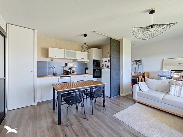 Appartement 189 000 € Bègles 2 p 45 m² DPE C