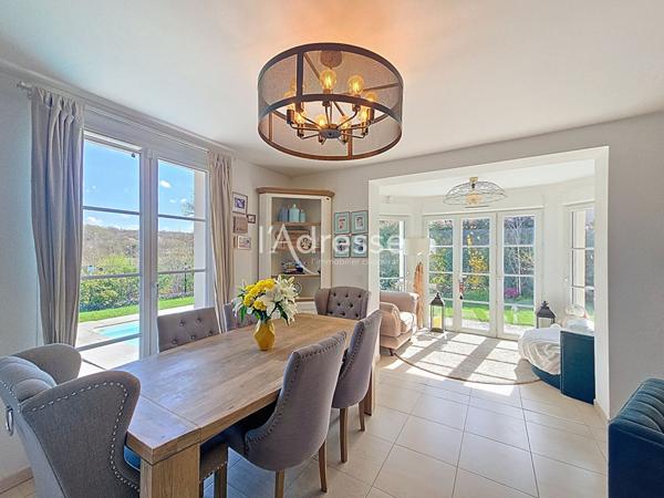 A vendre maison avec piscine - 5 chambres - Magny le Hongre