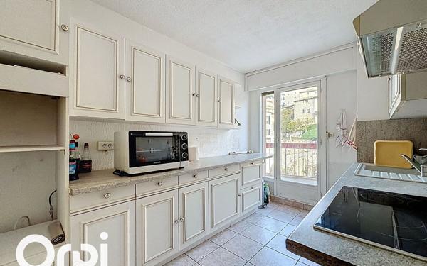 Appartement à vendre    4 pièces • 77,12 m2 Villeneuve-Loubet