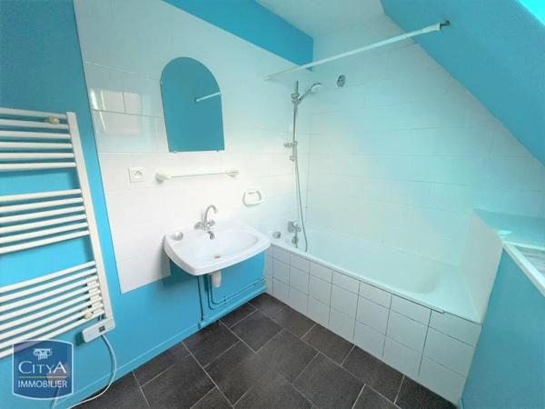 Maison à louer 2 pièces 61.76m²