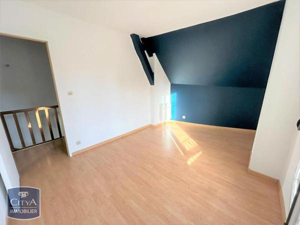 Maison à louer 2 pièces 61.76m²