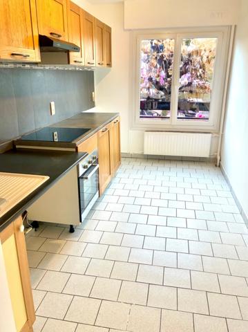 *Caucriauville* Appartement T4 86 m² ascenseur et cave.