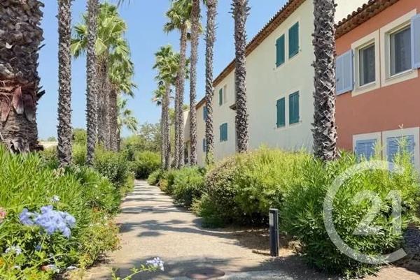 Appartement T3 à vendre  3 pièces - 51 m 2   CAVALAIRE SUR MER  - 83