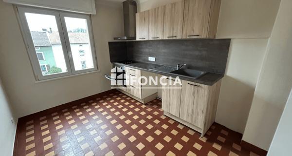 Location Appartement 5 pièces 95.03 m² - Landres 57570