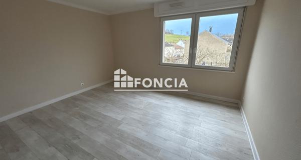 Location Appartement 5 pièces 95.03 m² - Landres 57570