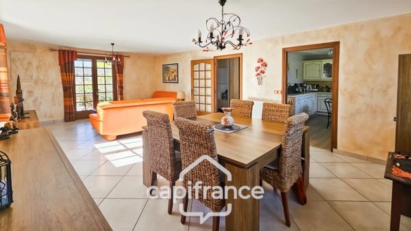 A Vendre sur Thorigny-sur-Marne (77) Maison de plain-pied – 105 m² environ – Jardin et terrasses –