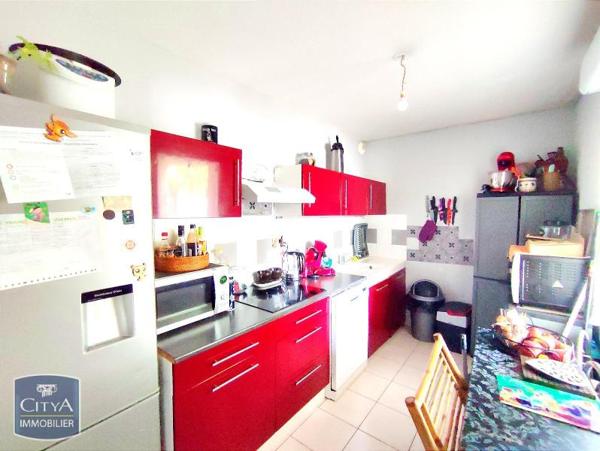 Appartement à louer 3 pièces 63.86m² Gaillac (81600)