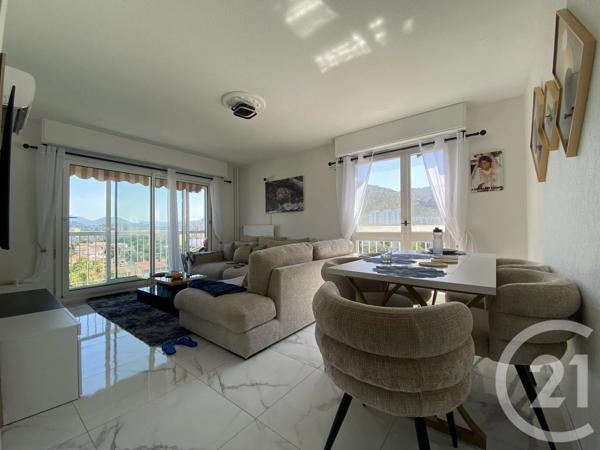 Appartement T4 à vendre  4 pièces - 75 m 2   MARSEILLE  - 13010