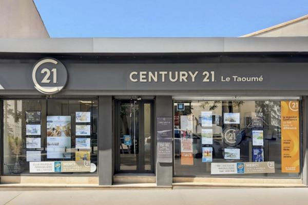 Appartement T4 à vendre  4 pièces - 75 m 2   MARSEILLE  - 13010