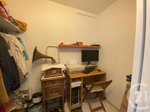 Appartement T4 à vendre  4 pièces - 75 m 2   MARSEILLE  - 13010