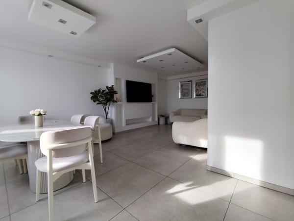 Maison 5 pièces - 112 m² Exclusivité efficity