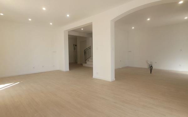 Maison à vendre    4 pièces •  Lunel