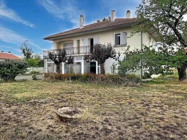 Maison 120 m² - rez-de-chaussée 97 m² - 4 pièces, terrain 1086 m²