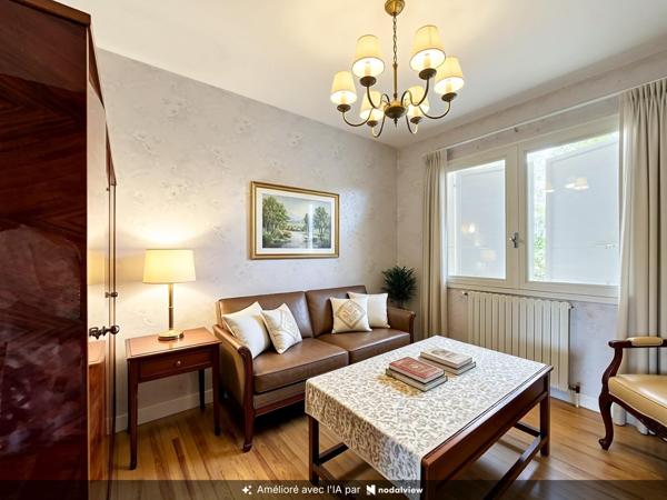 Maison 120 m² - rez-de-chaussée 97 m² - 4 pièces, terrain 1086 m²