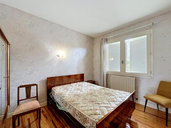 Maison 120 m² - rez-de-chaussée 97 m² - 4 pièces, terrain 1086 m²
