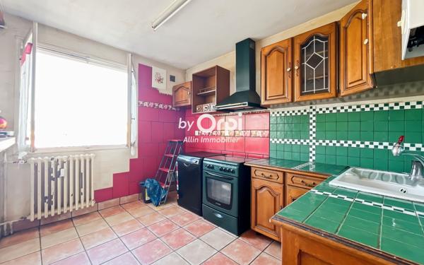 Appartement à vendre    4 pièces •  Montluçon