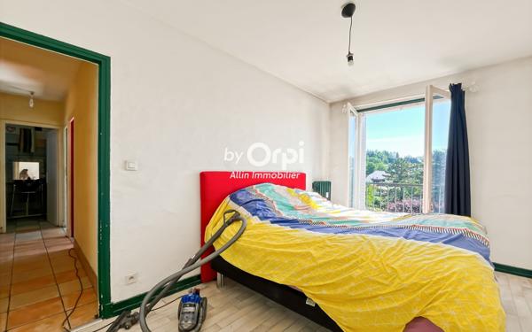 Appartement à vendre    4 pièces •  Montluçon