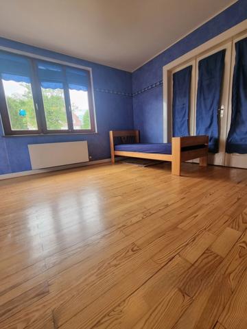 Appartement 4 pièces 109m² avec une cave et 2 balcons