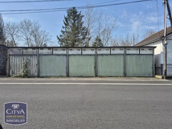 Parking à louer 14m² Ferrière-la-Grande (59680)