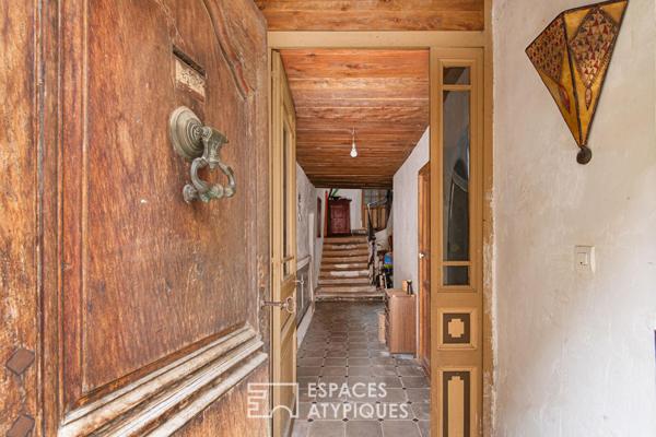 La maison de village et son joli jardin au pays des lavandes