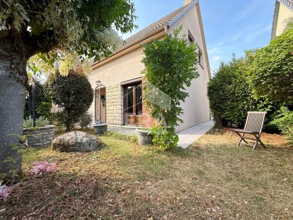 Maison Brie Comte Robert 6 pièces 161 m².