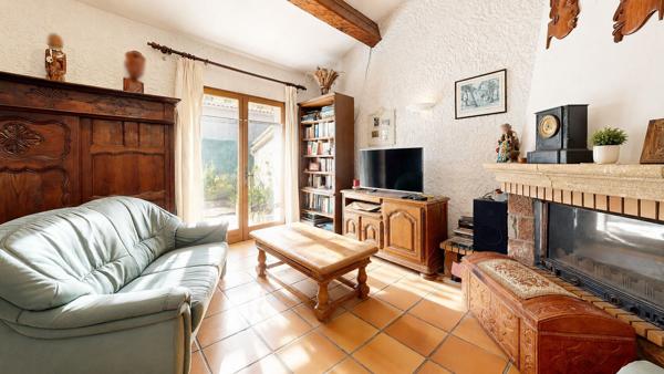 RARE À LA VENTE SECTEUR RECHERCHÉ MAISON 3 CHAMBRES
